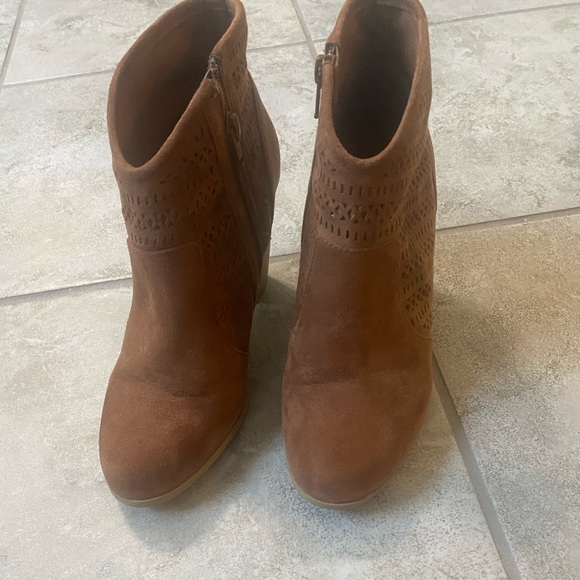 Booties - Picture 5 of 5